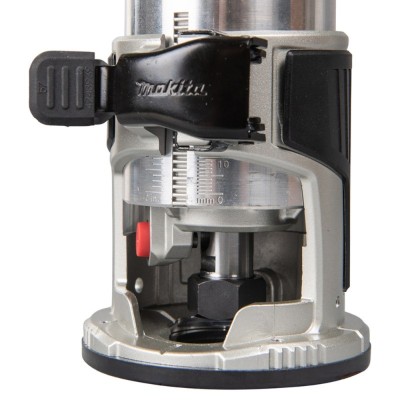 Akumuliatorinis frezeris MAKITA 40V MAX XGT RT001GZ04