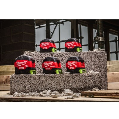 Profesionali ruletė MILWAUKEE STUD 8mx33mm