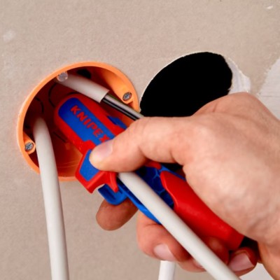Universalus nuizoliavimo įrankis saulės fotovoltinių sistemų instaliacijai KNIPEX ErgoStrip
