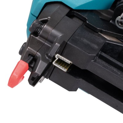 Akumuliatorinis siaurų kabių kabiakalis MAKITA DST630ZJ