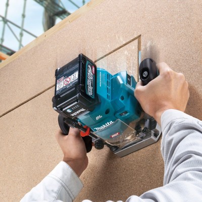 Akumuliatorinis frezeris MAKITA RP001GZ02 40V Max XGT